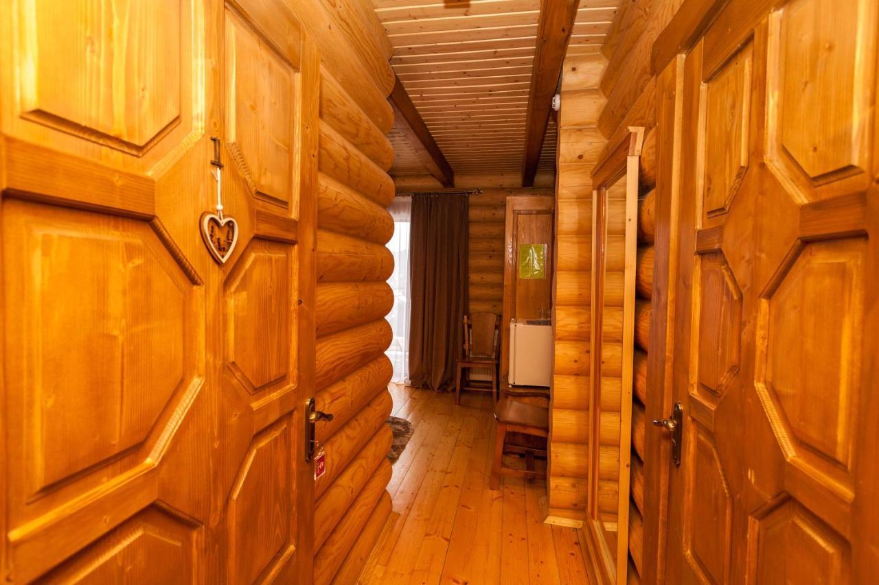 Guest House М Vorokhta Exterior photo